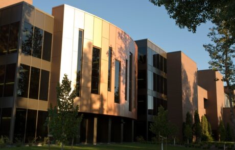 166 Confederation College - Desktop Image
