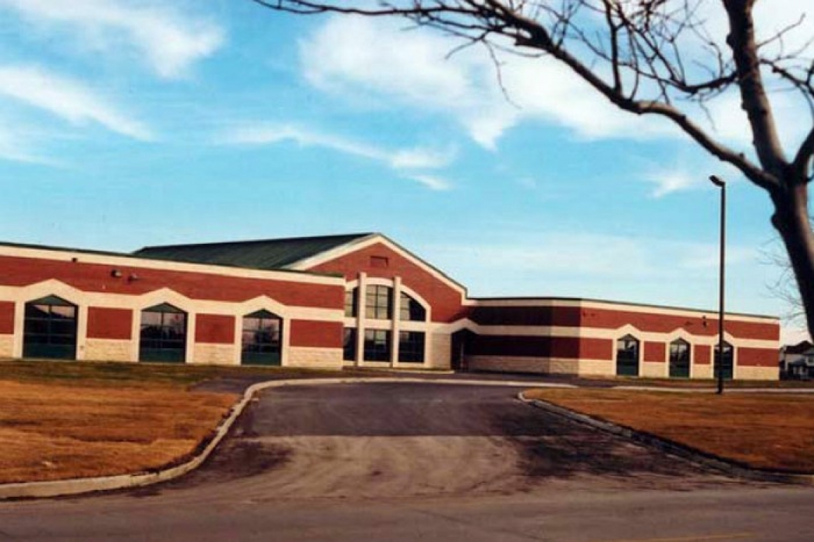 Ecole Christine Lesperance - Exterior Image